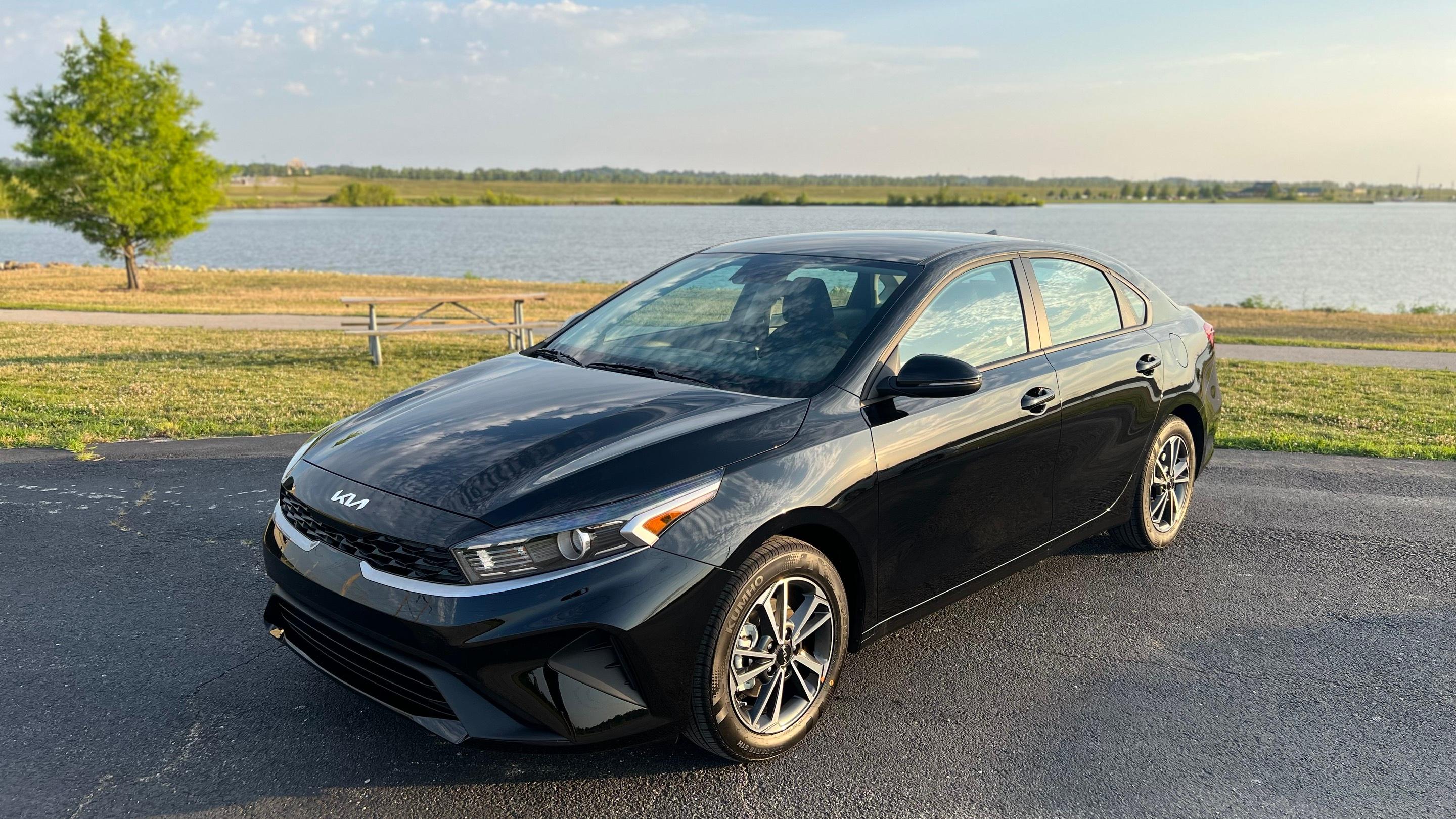 Kia Forte 2023 in Saint Ann, MO