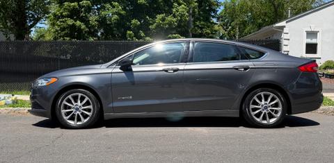 Ford Fusion Hybrid 2017
