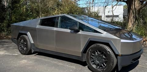 Tesla Cybertruck 2024