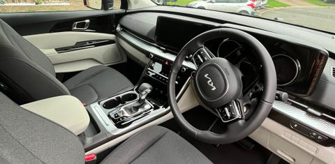 Kia CARNIVAL 2023