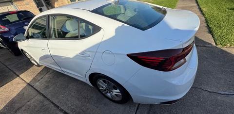 Hyundai Elantra 2020