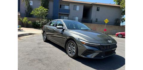 Hyundai Elantra Hybrid 2024