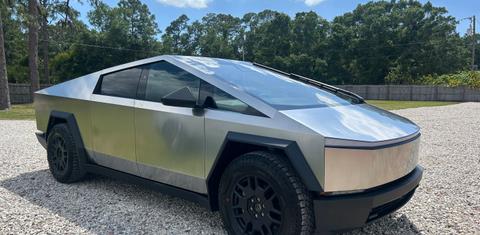 Tesla Cybertruck 2024