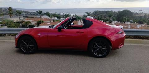Mazda MX-5 Miata RF 2017