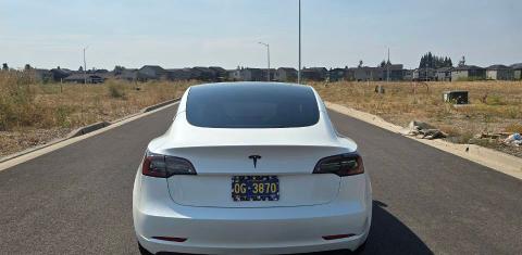 Tesla Model 3 2023
