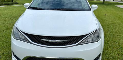 Chrysler Pacifica 2020