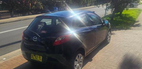 Mazda MAZDA2 2013
