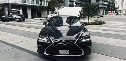 Lexus ES 2019