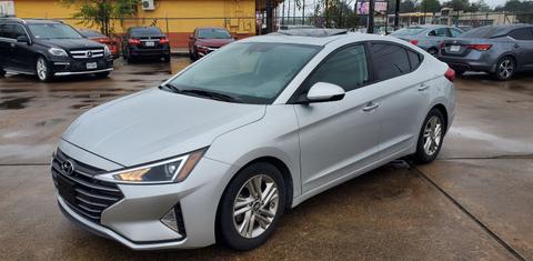 Hyundai Elantra 2019