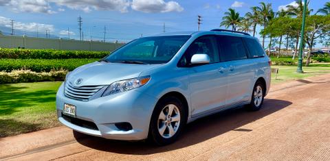 Toyota Sienna 2016