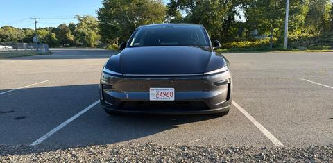 Tesla Model Y 2026