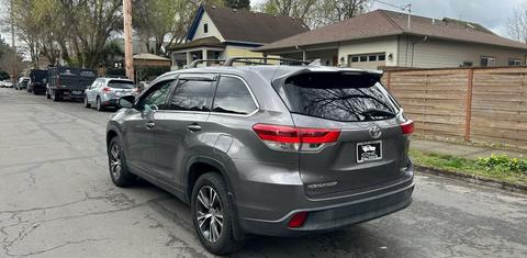 Toyota Highlander 2019