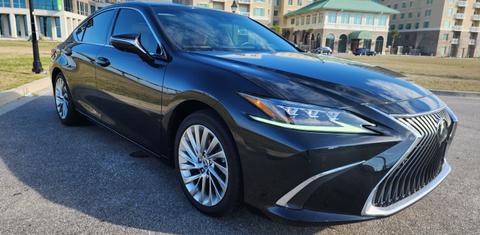 Lexus ES 2019