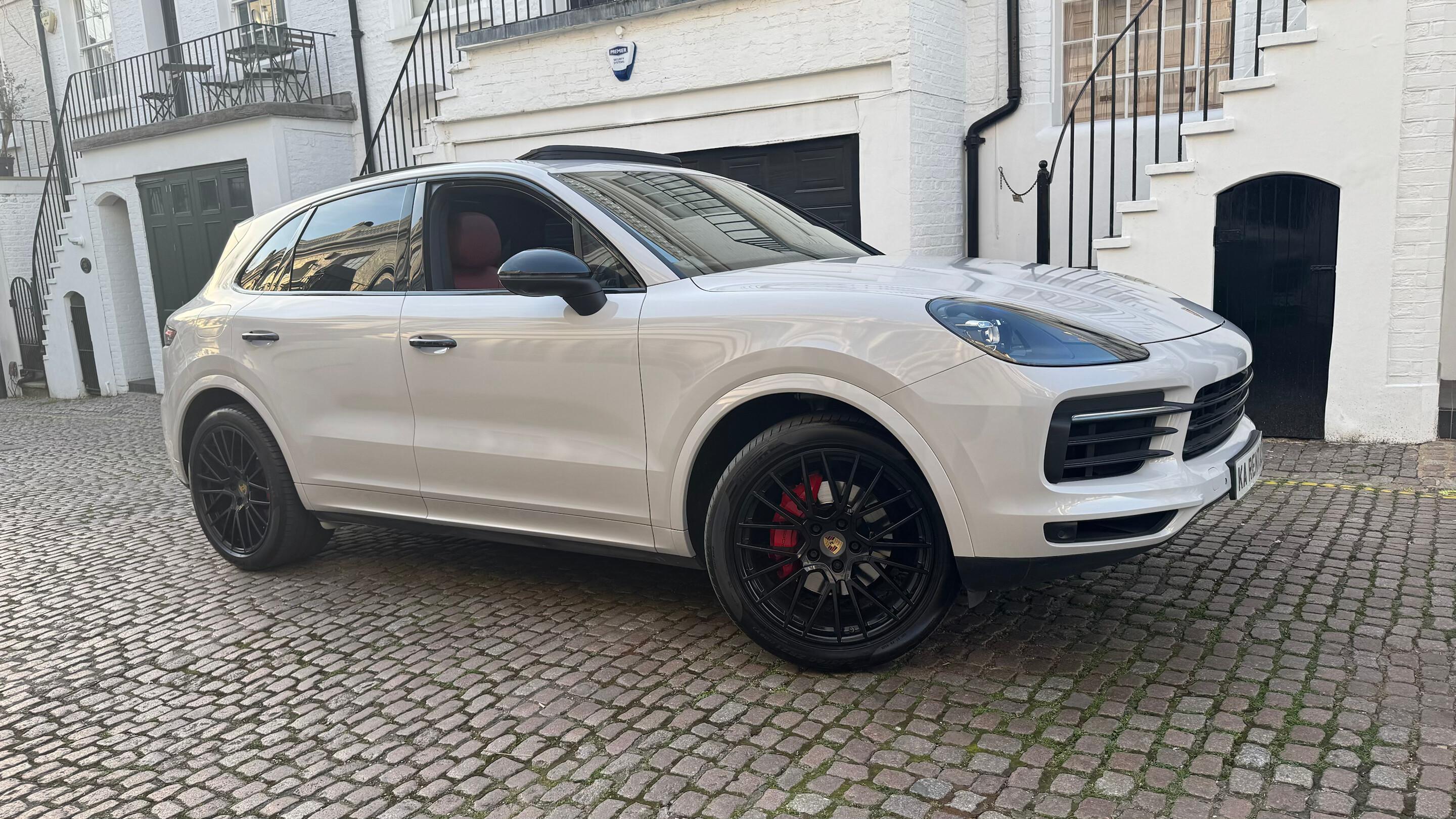 Porsche Cayenne 2019 in London