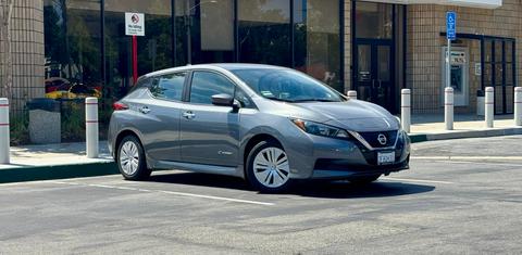 Nissan LEAF 2018