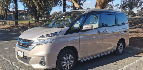 Nissan Serena e-Power Hybrid 2018
