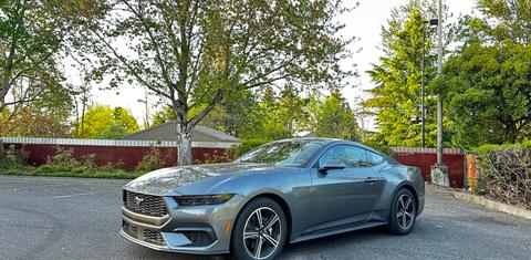 Ford Mustang 2025
