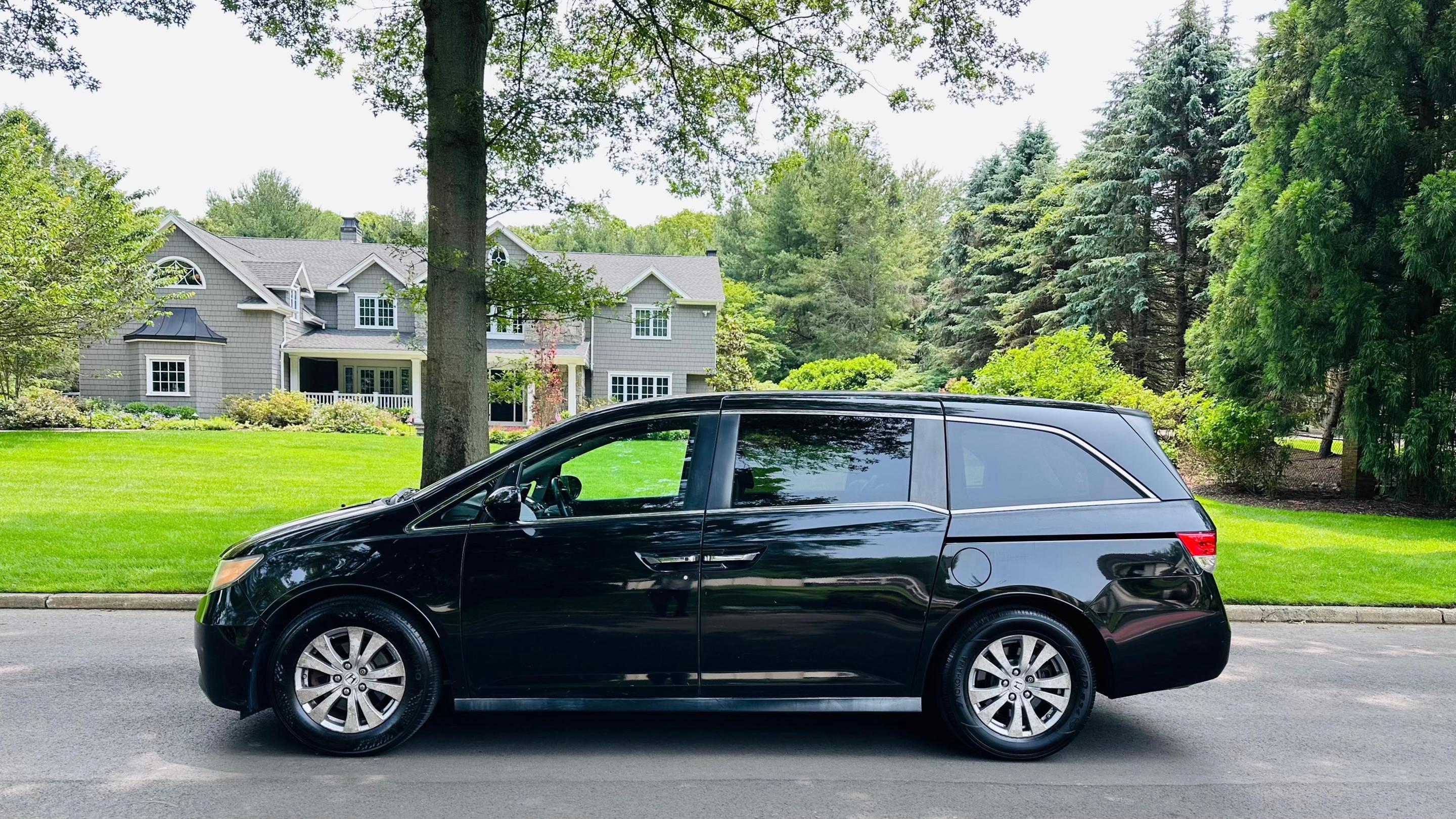 Honda Odyssey 2015 in Hicksville, NY