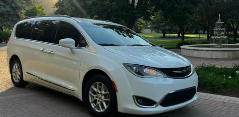 Chrysler Pacifica 2020