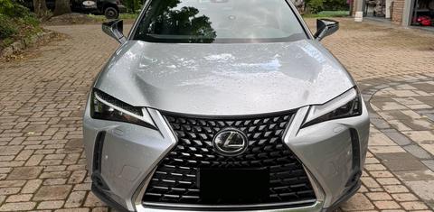Lexus UX 2023