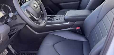 Toyota Highlander 2024