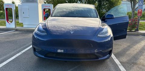 Tesla Model Y 2023