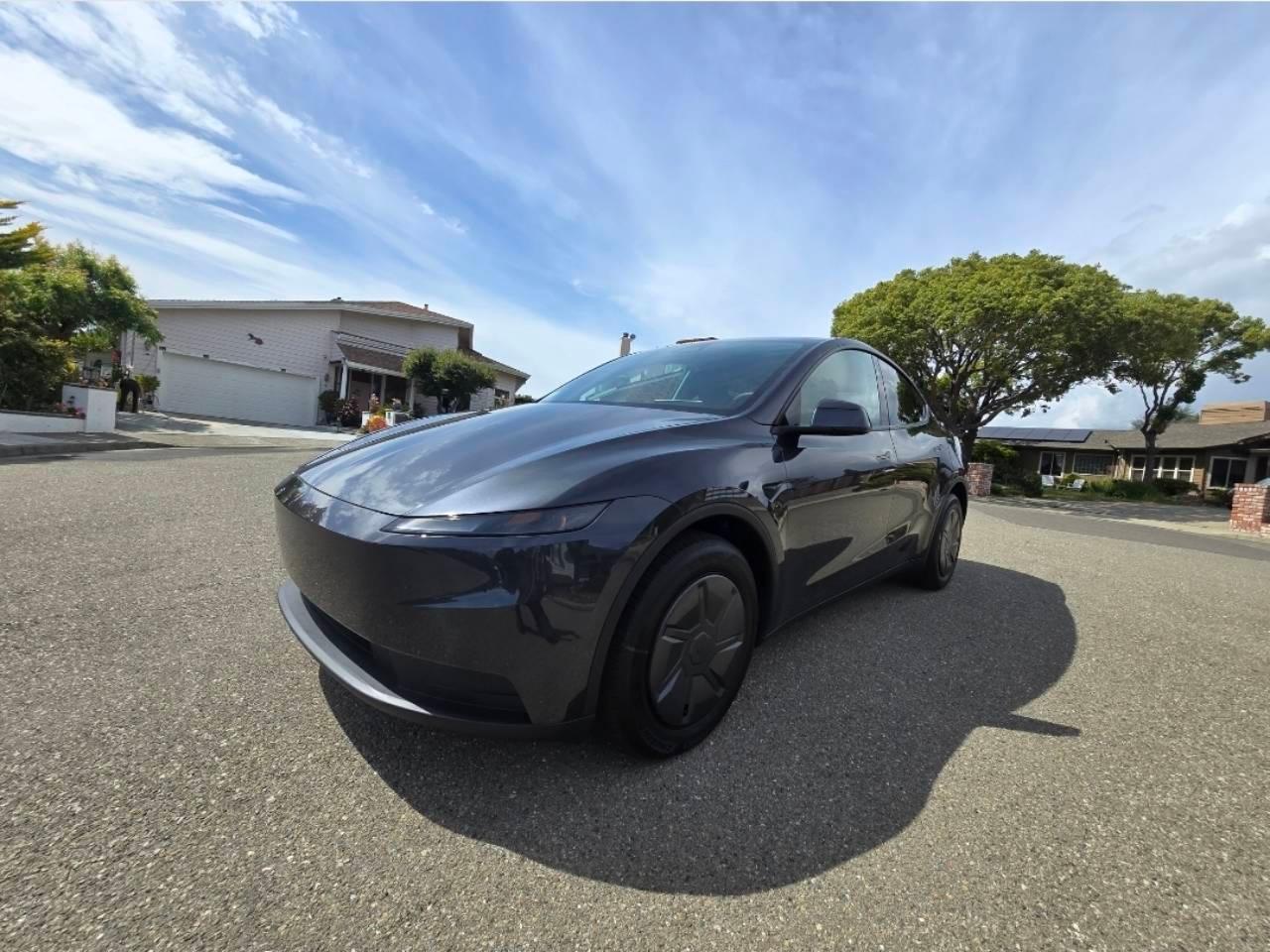 Tesla Model Y 2026 in Burlingame, CA