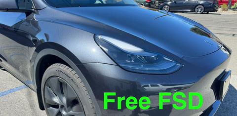 Tesla Model Y 2025