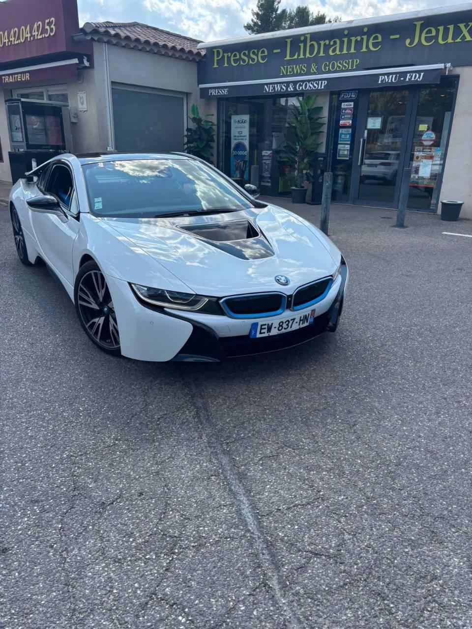 BMW i8 2015 à Marignane