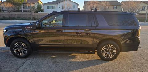 Chevrolet Suburban 2025