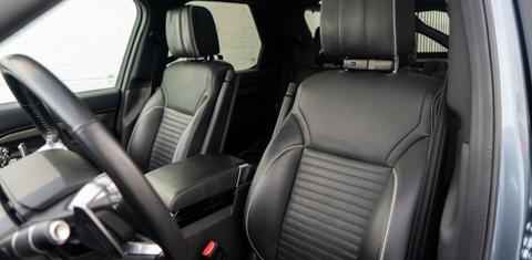 Land Rover Discovery 2018