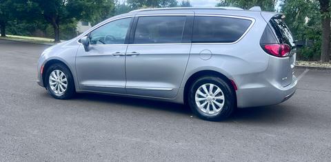 Chrysler Pacifica 2018