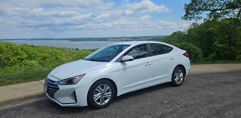 Hyundai Elantra 2020