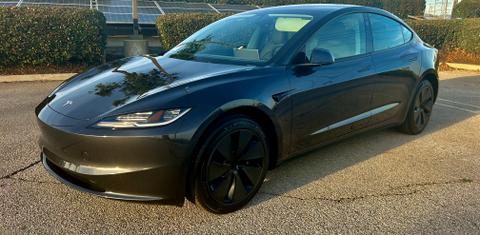 Tesla Model 3 2025