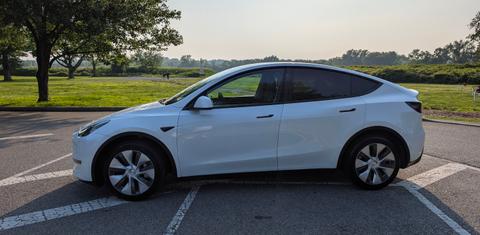 Tesla Model Y 2022