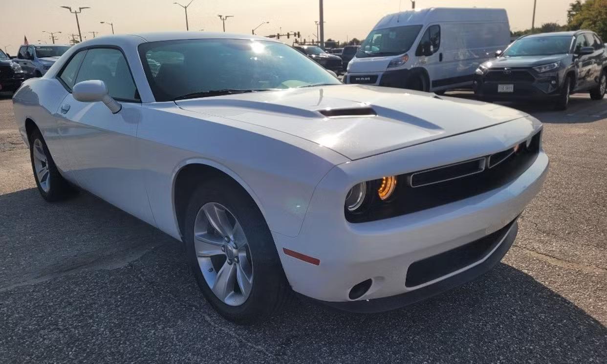 Dodge Challenger 2022 in 