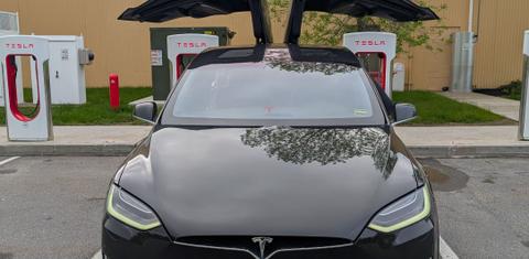 Tesla Model X 2018