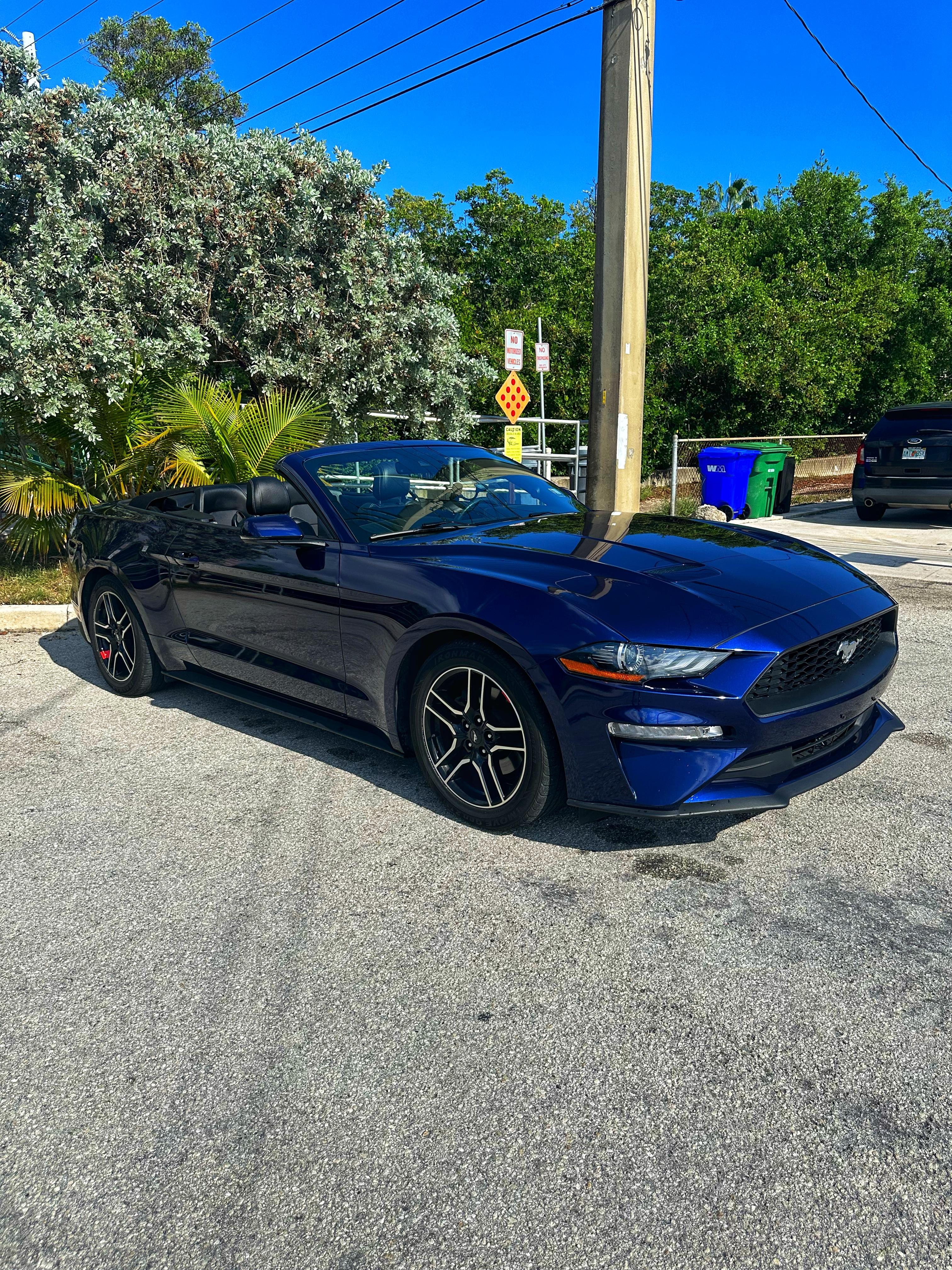 Ford Mustang 2018 in Key West, FL