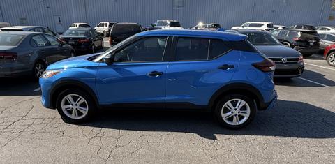 Nissan Kicks Play 2025