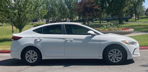Hyundai Elantra 2018