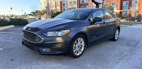 Ford Fusion Hybrid 2019