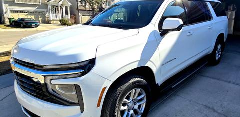 Chevrolet Suburban 2025