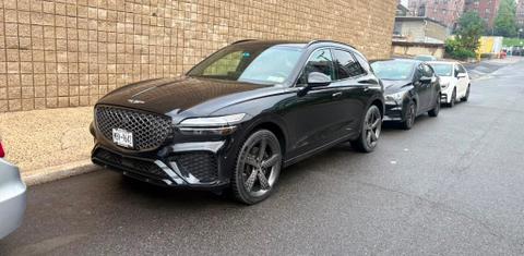 Genesis GV70 2024