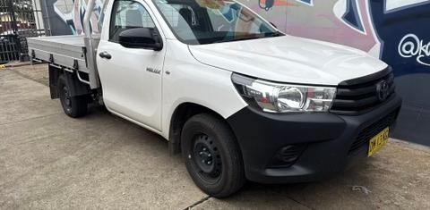 Toyota HILUX 2025