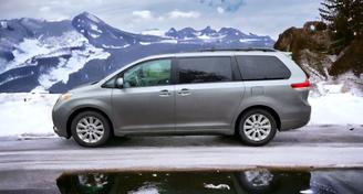 Toyota Sienna 2011 — Truck rental alternative in Aurora, CO