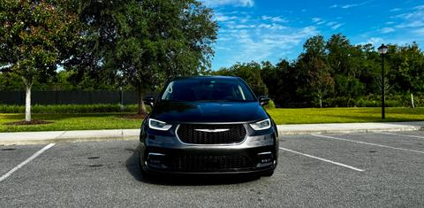Chrysler Pacifica 2022