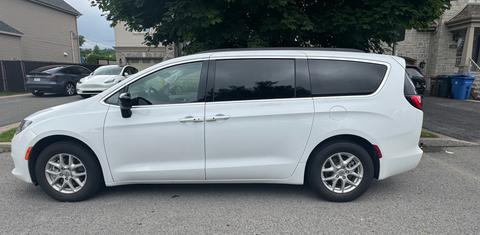 Chrysler Grand Caravan 2024