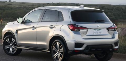 Mitsubishi Outlander Sport 2020