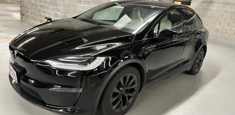 Tesla Model X 2022