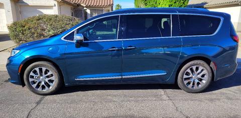 Chrysler Pacifica 2024